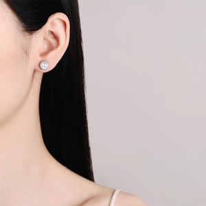 Elegant S925 silver sunflower pearl earrings with halo moissanite diamonds on model