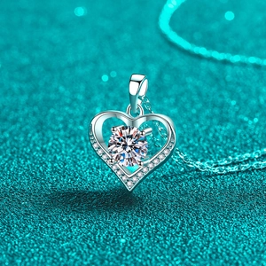 Elegant 925 sterling silver heart necklace featuring a sparkling center moissanite stone