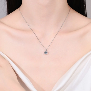 Collier moissanite en argent sterling S925 avec pendentif solitaire rond pour femme