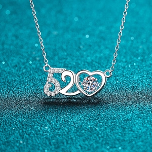 S925 sterling silver 520 heart pendant necklace with shimmering round moissanite