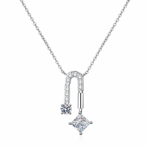 S925 sterling silver necklace with asymmetric U-pendant and square moissanite stone