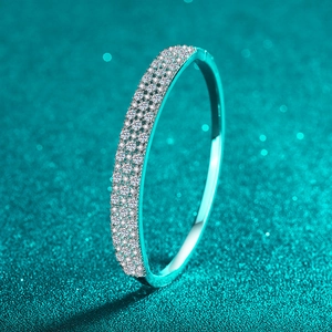 Elegant S925 sterling silver bangle with triple-row moissanite diamonds at 45-degree angle