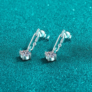 Elegant S925 sterling silver paperclip earrings with moissanite stones and tassels