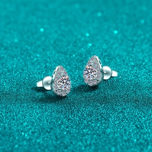 Elegant S925 sterling silver pear shaped moissanite earrings with halo drop design