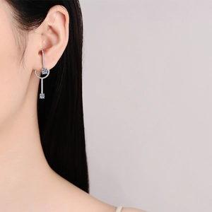 Elegant S925 sterling silver geometric drop earrings featuring square moissanite stones