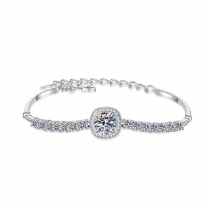 Elegant S925 sterling silver bracelet with moissanite center stone and pavé diamond band