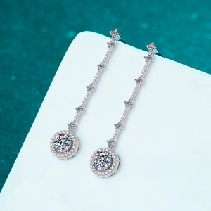 Boucles d'oreilles pendantes en argent S925 avec pendentifs halo en moissanite