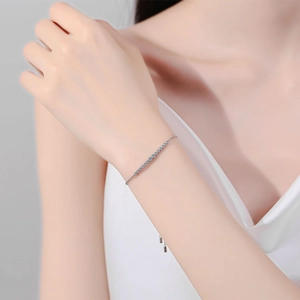 S925 sterling silver bracelet featuring light blue moissanite stones and adjustable clasp