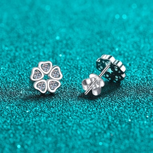 Elegant S925 sterling silver heart petal stud earrings with sparkling moissanite stones