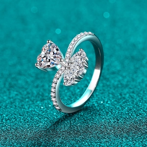 Elegant S925 sterling silver heart moissanite ring with sparkling pear side stones
