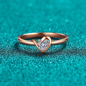 S925 Sterlingsilber Herzförmiger Moissanit Ring Für Damen Minimalistisch Champagner Gold Galvanisiert Edelstein Ring Schmuck Geschenk