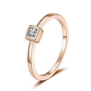 Minimalist S925 silver moissanite ring with princess cut stone in rose gold finish