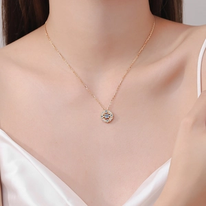 Elegante collana a forma di fiore in argento sterling S925 con finitura oro champagne