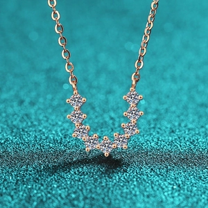 Collier en Argent Sterling 925 Moissanite Élégant Pendentif en Forme de U Plaqué Or Champagne Minimaliste Bijoux de Luxe Femme