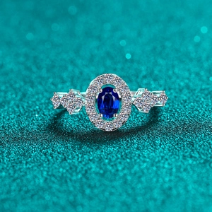 925 Sterling Silver Oval Moissanite Ring For Women Blue White Moissanite Zirconia Elegant Pave Setting Rhinestone Finger Ring Jewelry