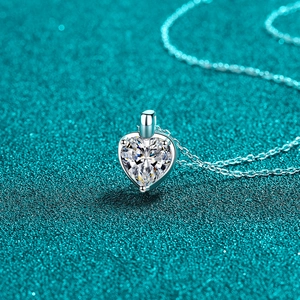Elegant S925 sterling silver heart-shaped Moissanite necklace with a fine silver cable chain