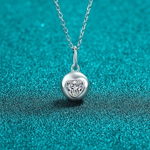 Collier Pendentif Coeur en Argent Sterling 925 Moissanite Pour Femmes Bijoux de Mode Élégants Cadeau d'Anniversaire Collier
