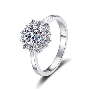 Classic S925 silver sunflower moissanite ring featuring a 1-carat brilliant round cut stone