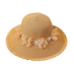 Damen Strohhut mit breiter Krempe, floralem Netzkranz und Perlen für den Sommerurlaub
