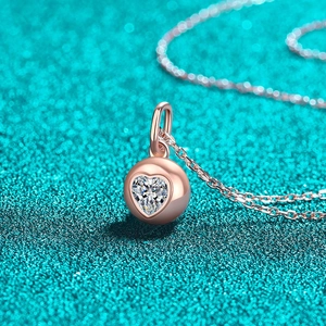 Collier cœur élégant en argent sterling S925 avec moissanite et finition or rose chic