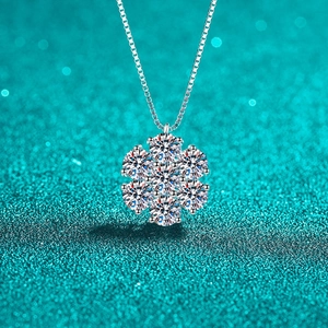 Luxury S925 Sterling Silver Moissanite Sunflower Pendant Necklace Women Box Chain Minimalist Daily Fashion Commute Jewelry