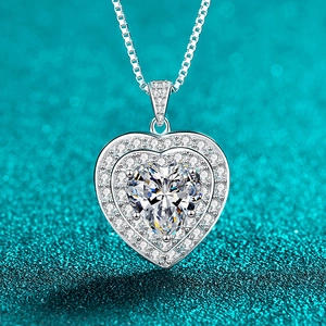 Élégant Collier Pendentif Coeur Argent Sterling 925 Moissanite Zirconia pour Femmes Bijoux Forme Coeur Double Halo Cadeau