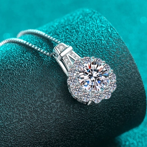 Collier tournesol en argent sterling S925 avec pendentif en moissanite ronde brillante