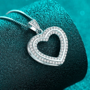 Exquisite S925 sterling silver double-layered hollow heart necklace with pavé moissanite