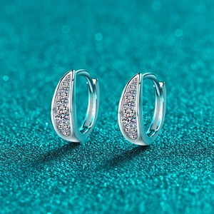S925 Sterling Silver Moissanite Hoop Earrings For Women Minimalist D-Color Moissanite Huggie Earrings Leaf Geometric Fashion Jewelry Gift