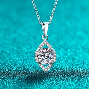 925 Sterlingsilber Moissanit Zirkonia Anhänger Halskette Für Damen Rautenrahmen Eingelegt Modeschmuck Elegantes Geschenk