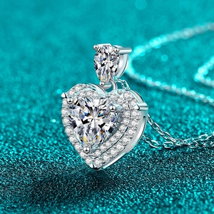Elegant S925 sterling silver heart-shaped moissanite necklace with shimmering details
