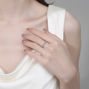Elegant S925 sterling silver ring with five round moissanite stones in a row