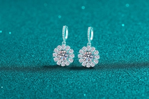 Macro shot of S925 sterling silver sunflower earrings with sparkling moissanite stones