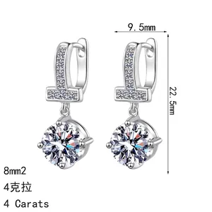 Orecchini pendenti in argento S925 con design a T e pietre di moissanite da 4 carati