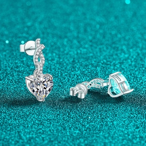 S925 sterling silver heart-shaped moissanite earrings with sparkling pavé S-curve accents