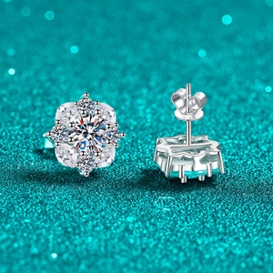 Exquisite S925 sterling silver flower moissanite stud earrings with a shiny floral cluster