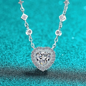 Collier Pendentif Cœur en Argent Sterling 925 Moissanite Avec Chaîne Géométrique Bijoux de Mode Élégants pour Femmes