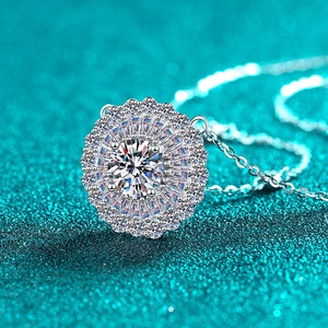 Luxurious S925 sterling silver moissanite sunflower pendant necklace with a halo design