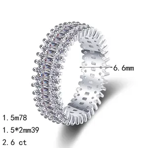 Bague éternité de luxe en argent 925 avec trois rangées de pierres moissanite