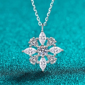 925 Sterling Silver Moissanite Snowflake Pendant Necklace D Color VVS1 Elegant Luxury Flower Jewelry For Women Wedding Gift