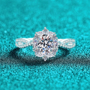 Luxury 925 Sterling Silver Moissanite Ring For Women Oval Round Zirconia Cluster Halo Twist Shank Engagement Wedding Jewelry