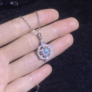 Klassische 925 Sterling Silber Schneeflocken Kette mit einem funkelnden 1 Karat Moissanit