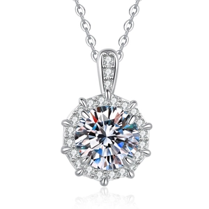 Collier avec pendentif en argent S925 moissanite avec design de flocon de neige et halo