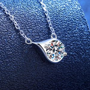 S925 sterling silver waterdrop necklace featuring a 1 carat moissanite solitaire pendant