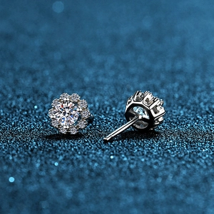 S925 sterling silver moissanite stud earrings in a floral sunflower four-prong design