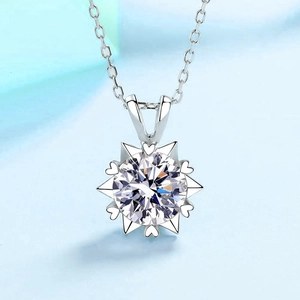 Élégant collier pendentif flocon de neige en argent S925 avec pierre de moissanite brillante