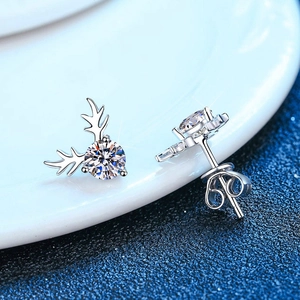Orecchini in argento s925 a forma di corna di renna con moissanite da 0,5 ct e chiusura
