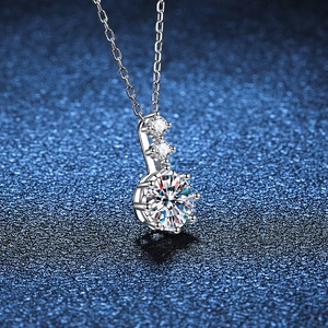 S925 sterling silver moissanite necklace featuring a triple-stone drop pendant design