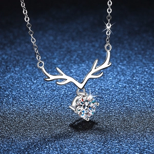 Elegant S925 sterling silver deer antler necklace with 1 carat sparkling moissanite stone