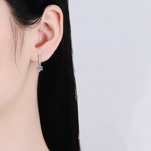 Elegant S925 sterling silver snowflake hoop earrings with brilliant moissanite stones